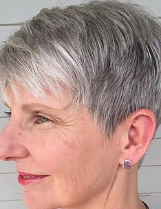 Модные прически на короткие волосы для женщин после 50