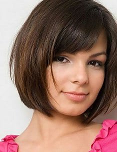 Стрижка боб для круглого лица