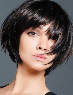 Прически для квадратного лица