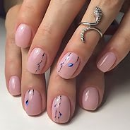 Нюдовый маникюр