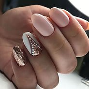 Нюдовый маникюр