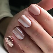 Нюдовый маникюр