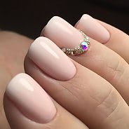 Нюдовый маникюр