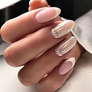 Нюдовый маникюр