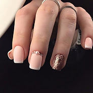 Нюдовый маникюр