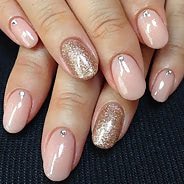 Нюдовый маникюр