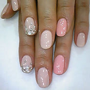 Бежевый маникюр