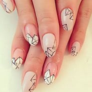 Бежевый маникюр