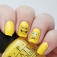 Желтый маникюр
